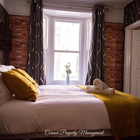 River Street Apartments Truro Kültér fotó